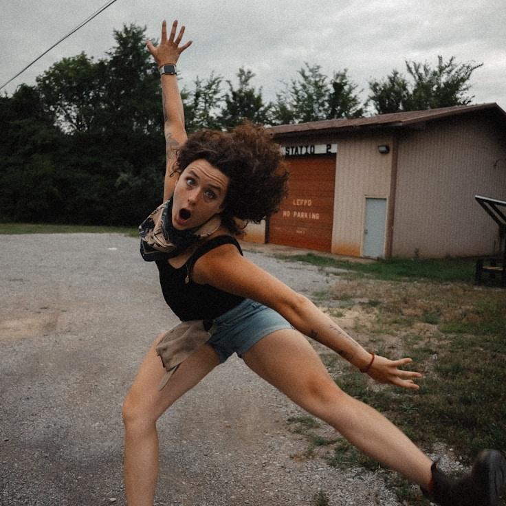 Portrait of Arjun meditation instructor